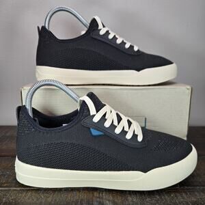 NEW Vessi Weekend 1.5 Sneaker Womens Size 7 Waterproof Shoes Black Off White